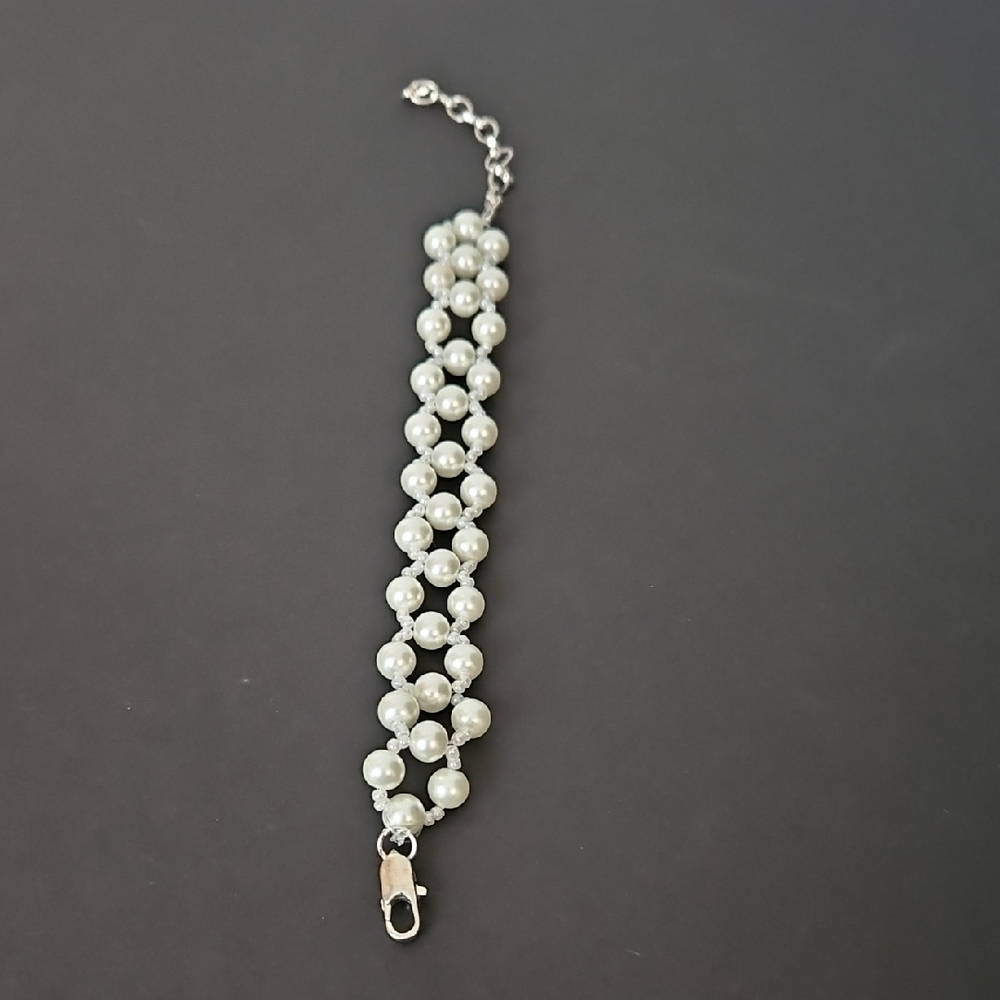 NEW, Pearl Bracelet, Handmade